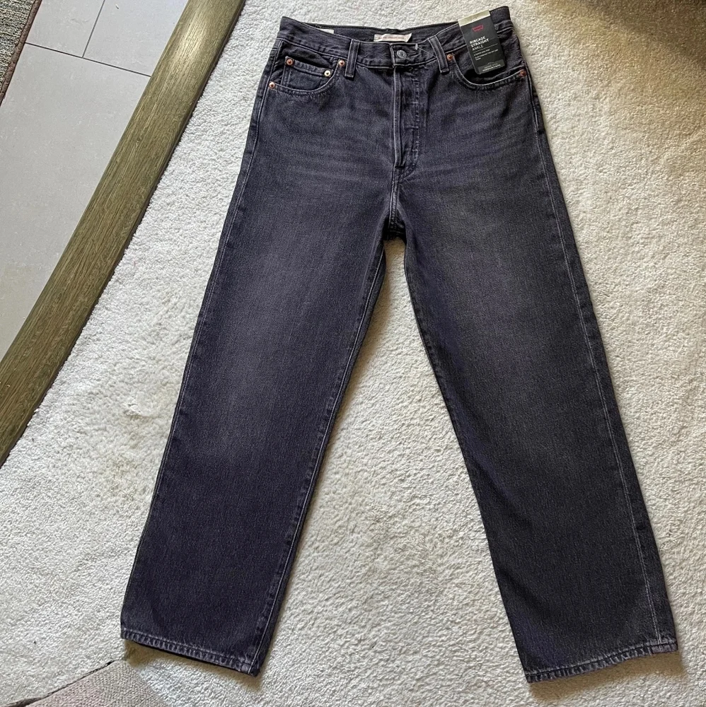 NWT Levi's Premium Ribcage Straight Ankle Women's Jeans Tinted Sky Size 29/27 - Picture 3 of 14